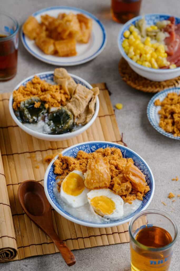 北屯銅板美食推薦:台中-日出廣東粥飯糰